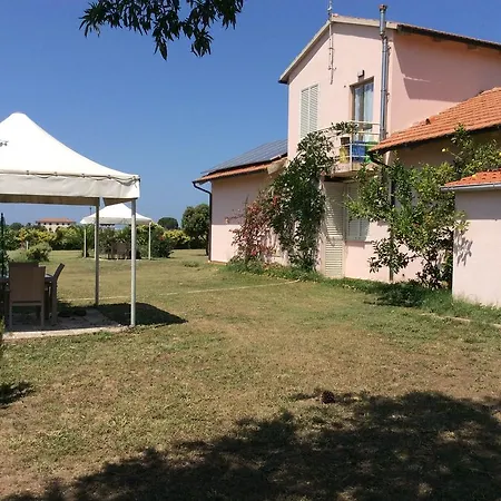 Çiftlik konaklama Susanna E Atria *